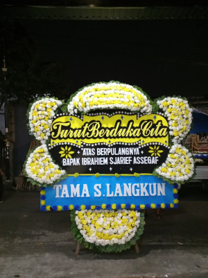 Papan Bunga Duka di Bendan Dhuwur